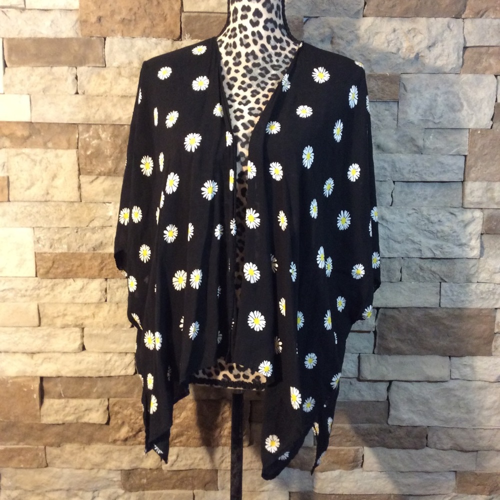 Brandy Melville Sunflower Kimono